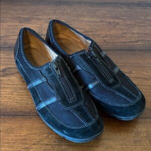 NATURALIZER Size 7.5W Black Suede Leather Driving Loafers Flats Minimalist Comfy